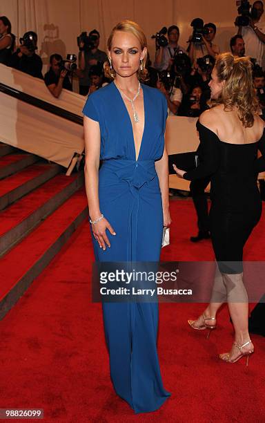 Actress Amber Valletta attends the Costume Institute Gala Benefit to celebrate the opening of the "American Woman: Fashioning a National Identity"...