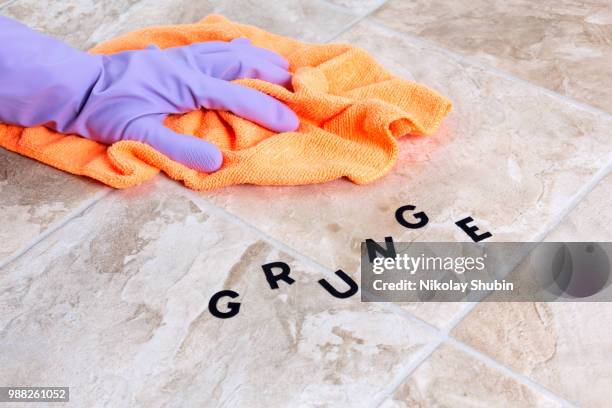 cleaning - hood ornament stock pictures, royalty-free photos & images