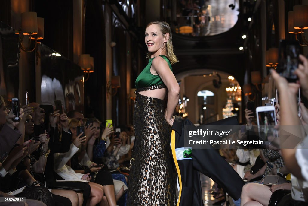 Miu Miu 2019 Cruise Collection Show : Runway - Paris