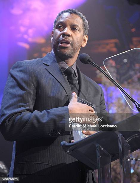 Actor Denzel Washington speaks at the New York Gala benefiting The Steve Harvey Foundation at Cipriani, Wall Street on May 3, 2010 in New York City.