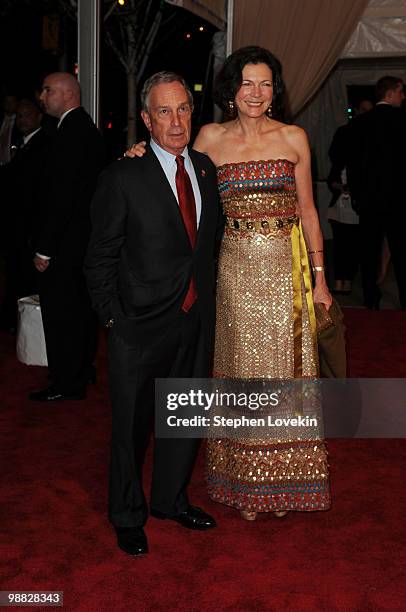 New York City mayor Michael Bloomberg and Diana Taylor attend the Costume Institute Gala Benefit to celebrate the opening of the "American Woman:...