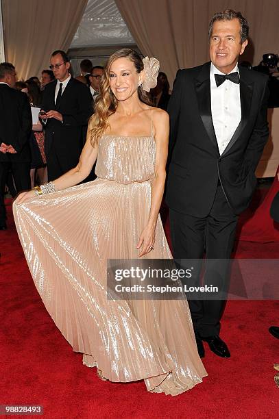 Actress Sarah Jessica Parker attends the Costume Institute Gala Benefit to celebrate the opening of the "American Woman: Fashioning a National...