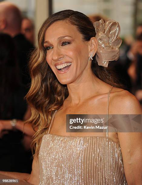 Sarah Jessica Parker attends the Costume Institute Gala Benefit to celebrate the opening of the "American Woman: Fashioning a National Identity"...