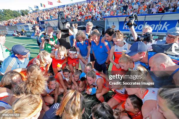 Anne Veenendaal of Holland Women, Kitty van Male of Holland Women, Malou Pheninckx of Holland Women, Laurien Leurink of Holland Women, Xan de Waard...