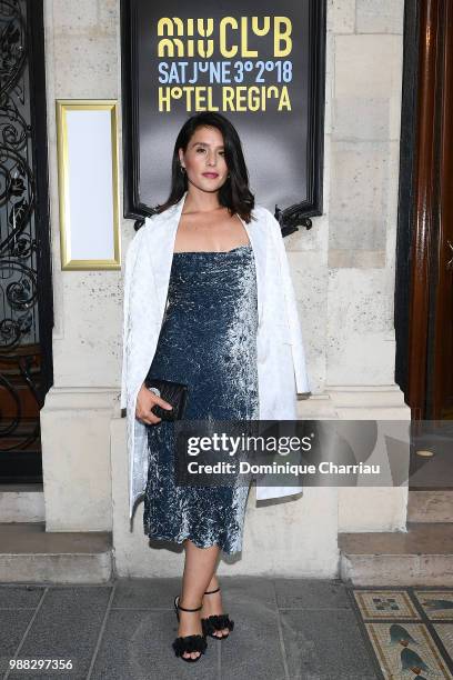 Jessie Ware attends Miu Miu 2019 Cruise Collection Show at Hotel Regina on June 30, 2018 in Paris, France.