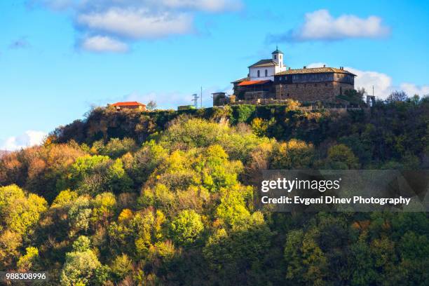 balkan mountains, bulgaria - october 2012: glozhene monastery - balkangebirge stock-fotos und bilder