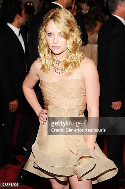 Actress Emilie de Ravin attends the Costume Institute Gala Benefit to celebrate the opening of the "American Woman: Fashioning a National Identity"...