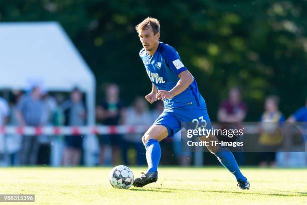 Robert Tesche of Bochum controls the ball during a friendly match between DJK Adler Riemke and VfL Bochum at Bezirkssportanlage Feenstraße on June...