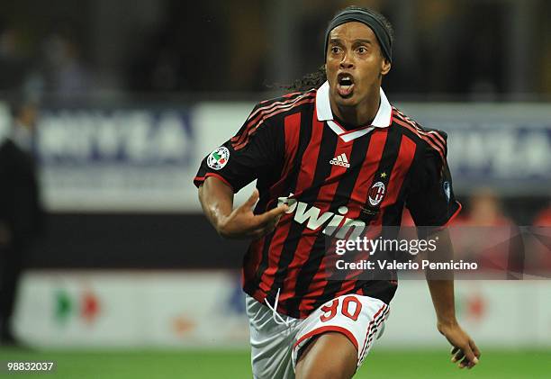 Ronaldinho Ac Milan Photos and Premium High Res Pictures - Getty Images