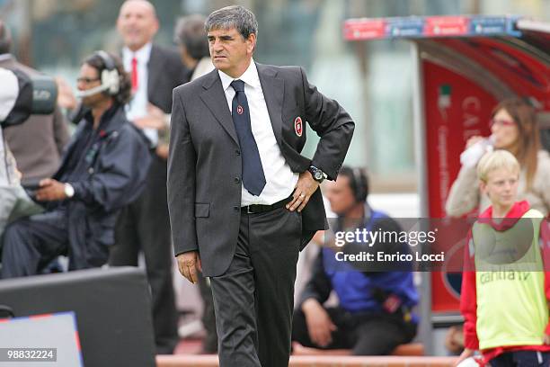 18,089 Sant Stock Photos, HighRes Pictures, and Images Getty