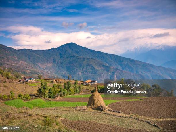 annapurna region, nepal - machapuchare stock-fotos und bilder