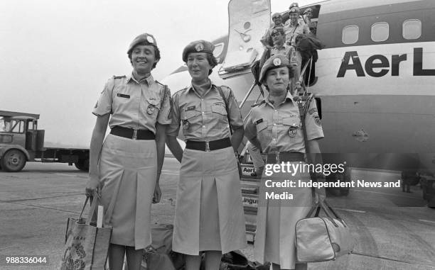 Irelands first UN Female Soldiers, Pvt Caroline Hayes, Palmerstown, Lt Colette Harrison, Glasnevin and Pvt Mary O'Riordan, Douglas, Cork at Dublin...