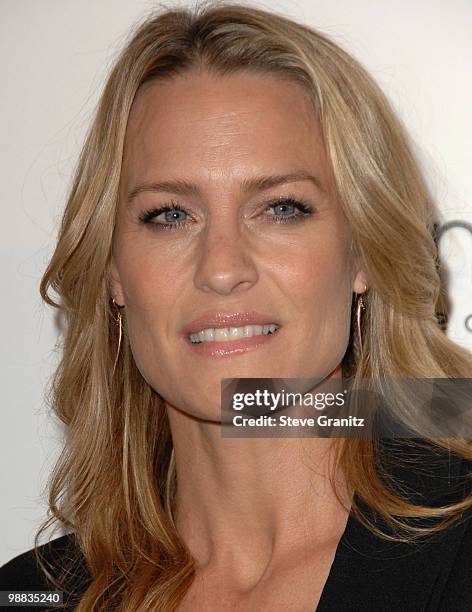 Robin Wright attends Elle's 16th Annual Women In Hollywood Tribute at Four Seasons Hotel on October 19, 2009 in Beverly Hills, California.