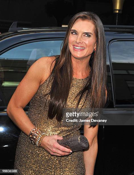 Brooke Shields leaves the Carlyle hotel on May 3, 2010 in New York City.