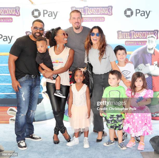 Daren Dukes, Daren O.C. Dukes, Shanola Hampton, Cai MyAnna Dukes, Steve Howey, Sarah Shahi, and Violet Moon Howey, William Wolf Howey, and Knox Blue...