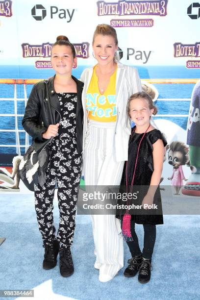 Zoie Laurel May Herpin, Jodie Sweetin, adn Beatrix Carlin Sweetin Coyle attend the Columbia Pictures and Sony Pictures Animation's world premiere of...