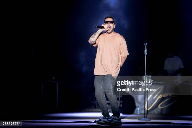 Silvano Albanese aka Coez, singer-songwriter and rapper Italiano in a concert long awaited in Naples at the Arena Flegrea at Noisy Naples Fest 2018.