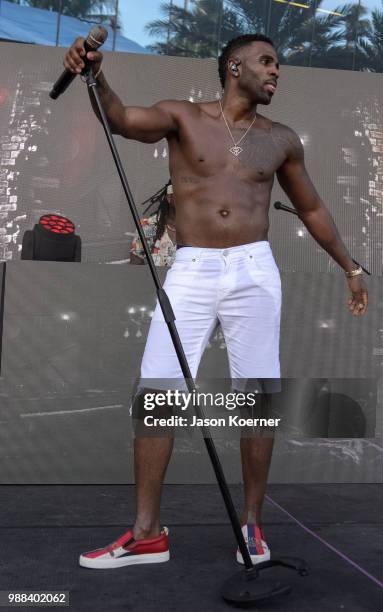 Jason Derulo performs on stage at the Sprint IWXIV BBQ Beach Bash & Concert presented by Samsung during Irie Weekend 2018 at the Fontainebleau Miami...