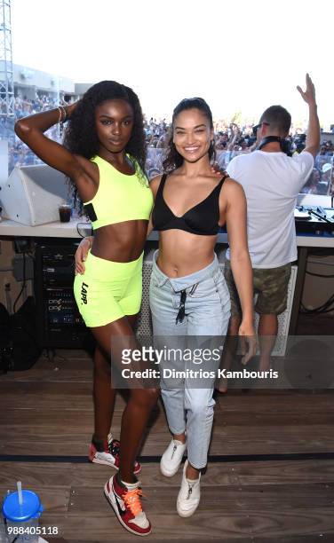 Models Leomie Anderson and Shanina Shaik attend HQ2 Beachclub Opening with Kaskade performance at Ocean Resort Casino on June 30, 2018 in Atlantic...