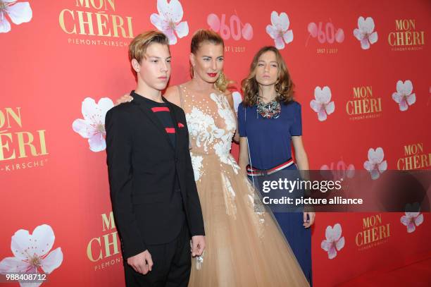 DJane Giulia Siegel and their children Nathan and Mia arrive at the gala of the mon Cheri Barbara DAy at the Postpalast in Munich, Germany, 30...