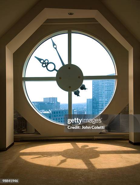 clock window - turmuhr stock-fotos und bilder