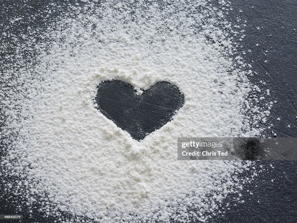 Heart made out of icing powder