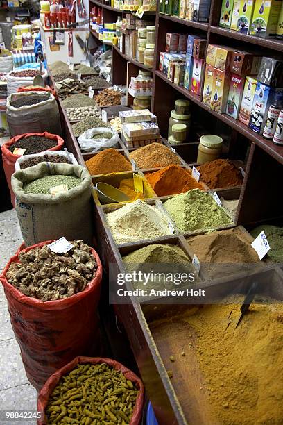 spices, souq waqif market shop, doha, arabia - doha food stock pictures, royalty-free photos & images