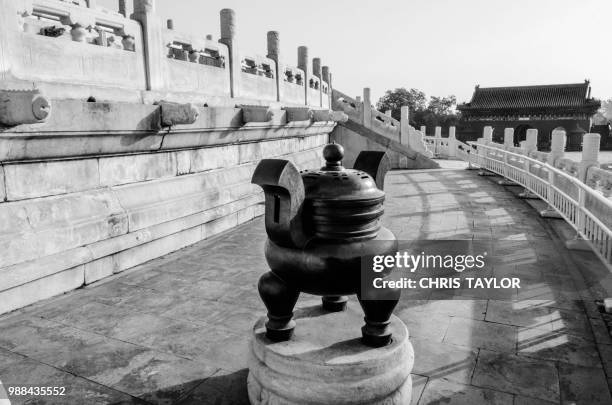 marble altar of heaven - censer stock pictures, royalty-free photos & images