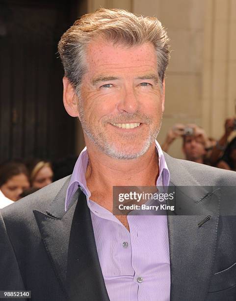 Actor Pierce Brosnan attend the premiere of "Oceans" at the El Capitan Theatre on April 17, 2010 in Hollywood, California.