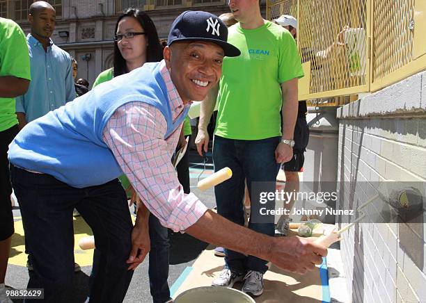 Russell Simmons visits P.S. 165 on May 4, 2010 in New York City.