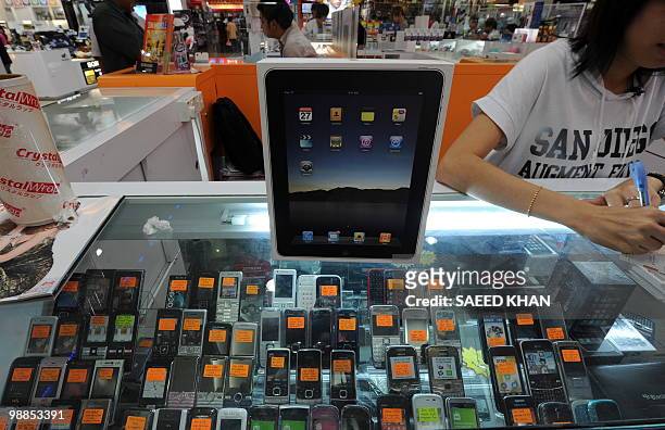 To go with focus story Asia-technology-lifestyle-Apple-iPad by Adrian Addison In a picture taken on April 29, 2010 a box containing an Apple iPad...