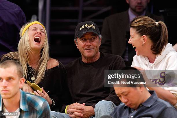 Kaley Cuoco attends a game between the Utah Jazz and the Los Angeles Lakers at Staples Center on May 4, 2010 in Los Angeles, California.