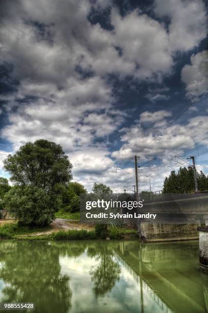 chemin des cavaliers rethel - chemin stock pictures, royalty-free photos & images