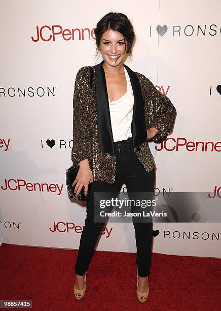 Actress Shenae Grimes attends the Charlotte Ronson and JCPenney spring cocktail jam at Milk Studios on May 4, 2010 in Hollywood, California.