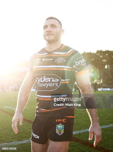 Robbie Farah of the Tigers acknowledges the crowd after the round 16 NRL match between the Wests Tigers and the Gold Coast Titans at Leichhardt Oval...