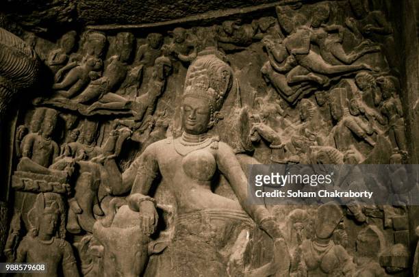caves of elephanta - elephanta caves stock pictures, royalty-free photos & images
