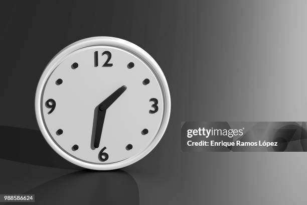 3 Am Templete 3 Am Alarm Clock Photos and Premium High Res Pictures - Getty Images