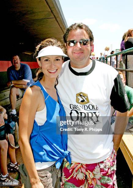 Chely Wright and Vince Gill in the dugout