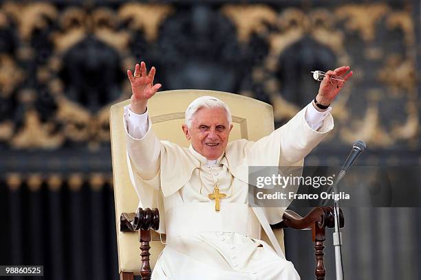 Pope Benedict XVI waves to the faithful gathered in St. Peter's Square during his weekly audience, on May 5, 2010 in Vatican City, Vatican. At the...