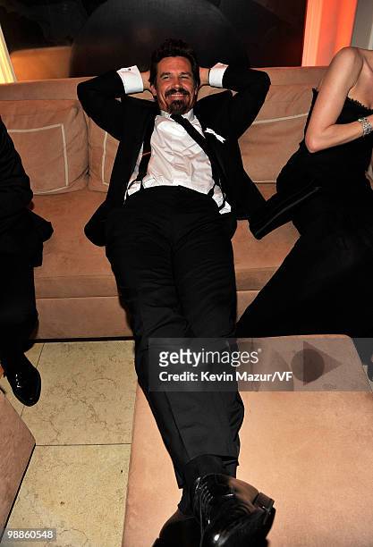 Actor Josh Brolin attends the 2009 Vanity Fair Oscar party hosted by Graydon Carter at the Sunset Tower Hotel on February 22, 2009 in West Hollywood,...