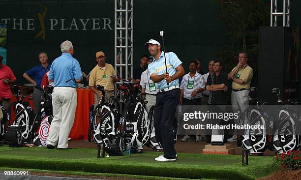 Alvaro Quiros of Spain and Callaway Club Designer, Roger Cleveland launch the new Callaway X-24 Hot irons at the 17th green Experience at THE PLAYERS...