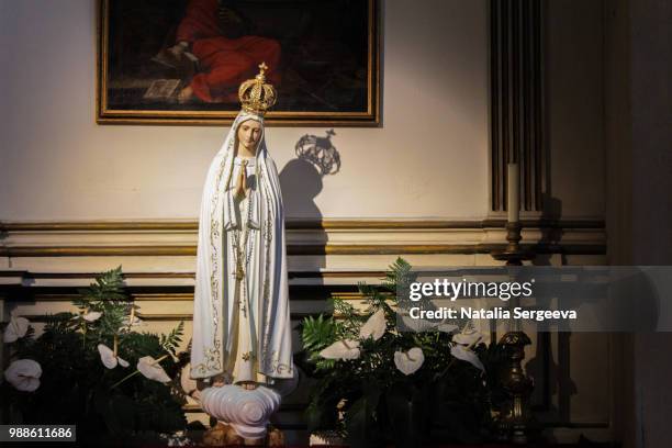 virgin mary - mary moody stock-fotos und bilder