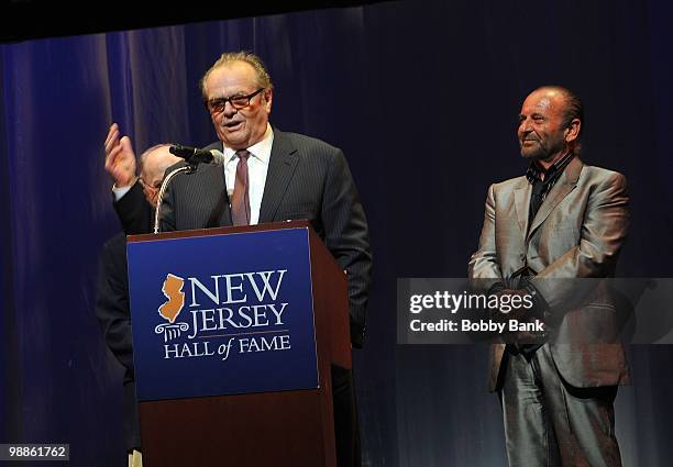 Yogi Berra, Jack Nicholson and Joe Pesci attend the 3rd Annual New Jersey Hall of Fame Induction Ceremony at the New Jersey Performing Arts Center on...