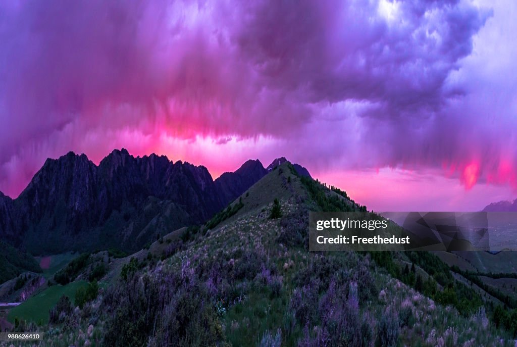 Utah Spring 2018 High-Res Stock Photo - Getty Images