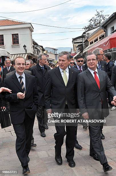 German president Horst Koehler accompanied by the Mayor of Skopje Trifun Kostovski and Foreign Affairs minister Antonio Milososki stroll through...