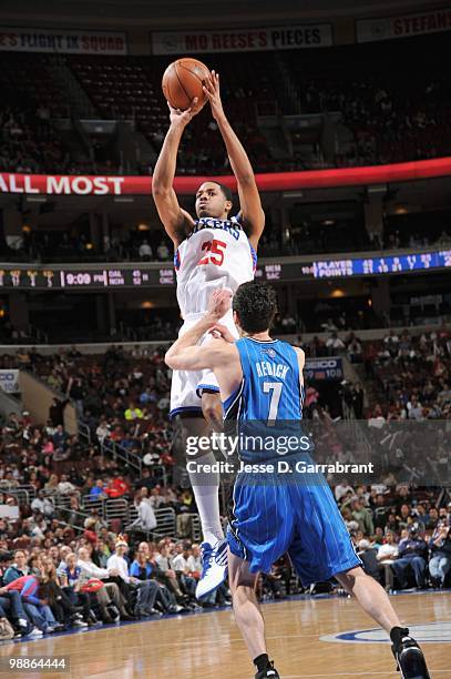 Rodney Carney of the Philadelphia 76ers makes a jumpshot against J.J. Redick of the Orlando Magic during the game on March 22, 2010 at the Wachovia...