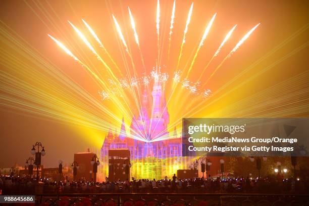 Ignite the Dream - A Nighttime Spectacular of Magic and Light at Shanghai Disneyland on June 16, 2016 "n"nThe end of the night at speculator includes...