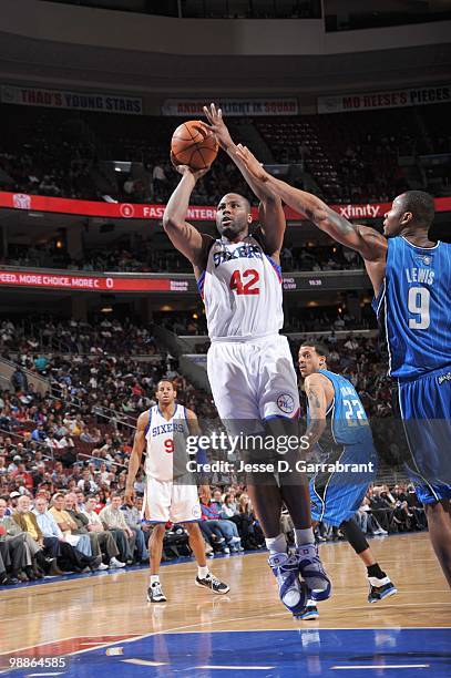 Elton Brand of the Philadelphia 76ers puts a shot up against Rashard Lewis of the Orlando Magic during the game on March 22, 2010 at the Wachovia...