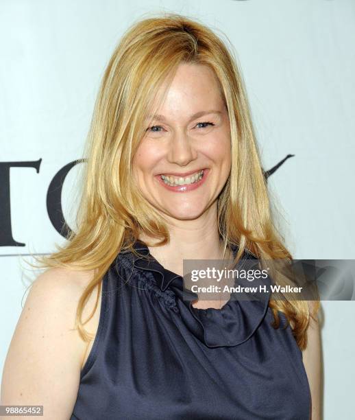 Actress Laura Linney attends the 2010 Tony Awards Meet the Nominees Press Reception on May 5, 2010 in New York City.