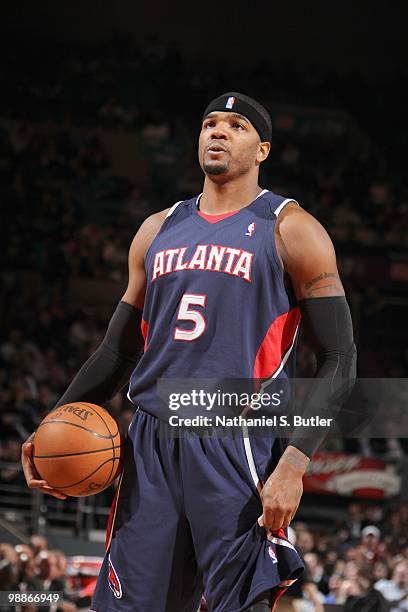 Josh Smith of the Atlanta Hawks looks to the basekt against the New York Knicks during the game on March 8, 2010 at Madison Square Garden in New York...